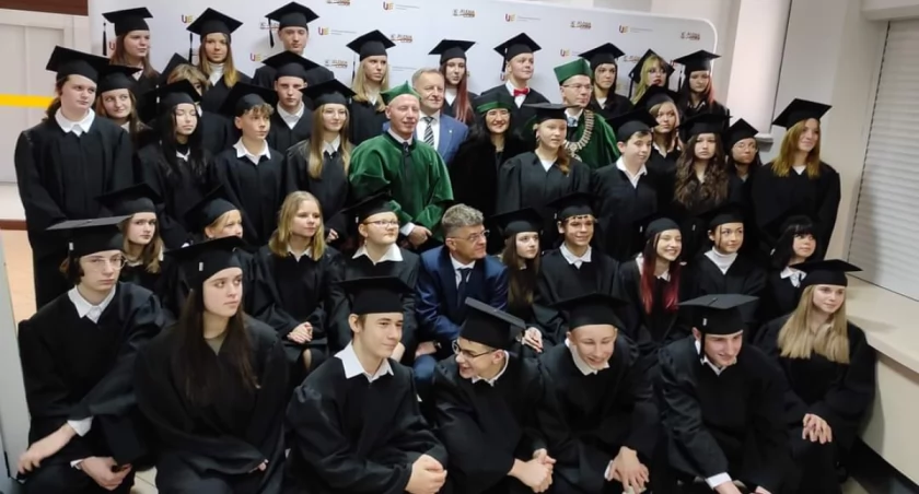Młodzież będzie uczyć się mediacji