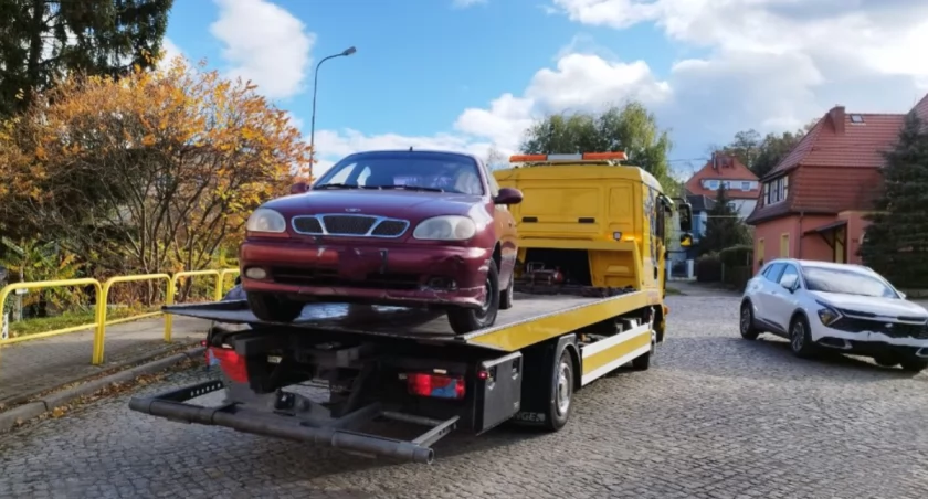 Dwa wraki mniej w Jeleniej Górze