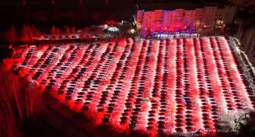 Elektrykiem pod prąd - Tesla Light Show