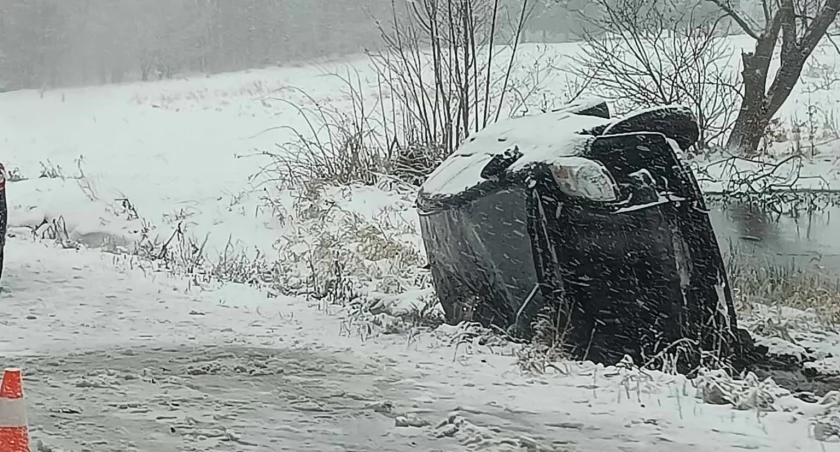 Dachowanie na drodze Gryfów Śląski - Jelenia Góra