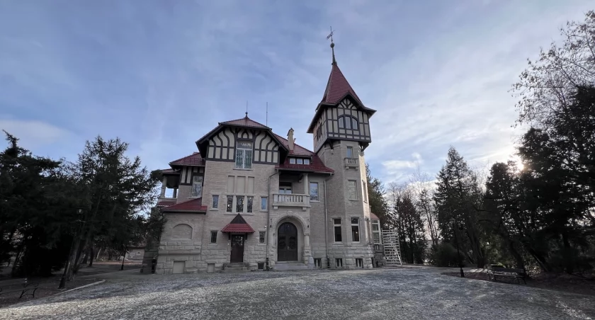 Zameczek na Zabobrzu nową siedzibą Osiedlowego Domu Kultury. Zobacz film