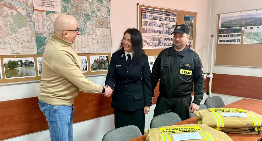 Ubrania strażackie dla OSP Sobieszów