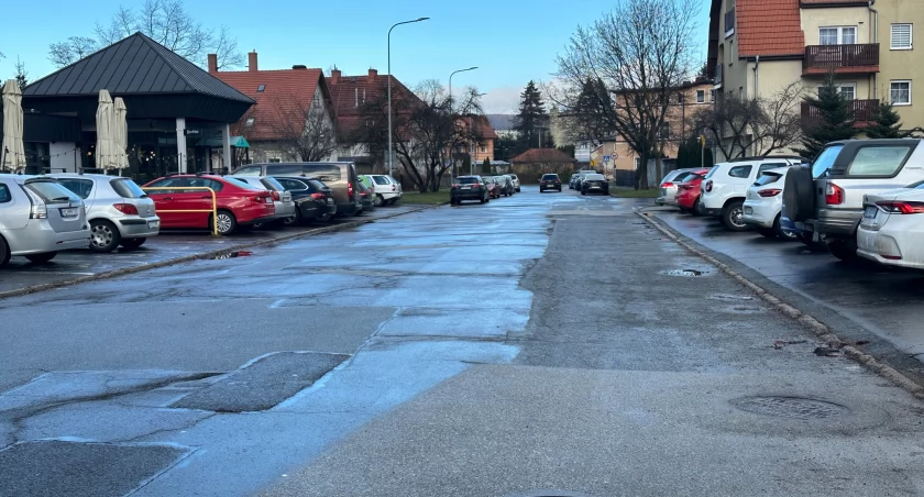 Będzie remont Placu Kombatantów w Cieplicach