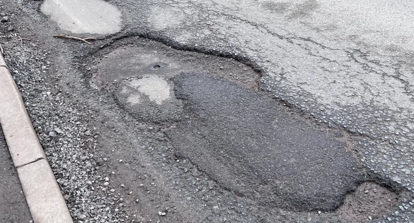 Jelenia Dziura - odcinek ulicy Wolności.