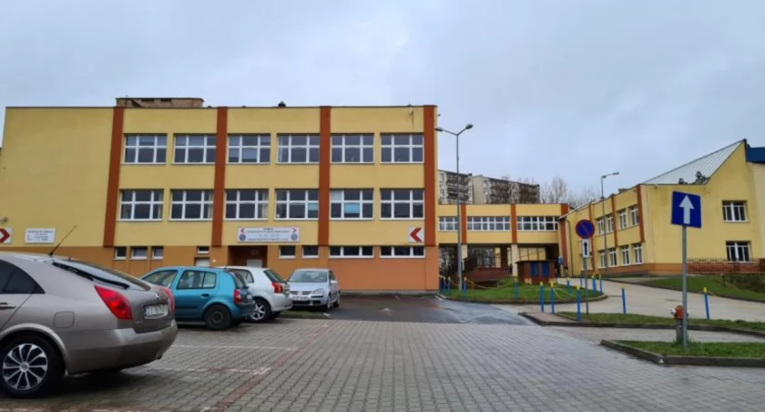 Boisko przy SP11 w Jeleniej Górze zostanie zmodernizowane?