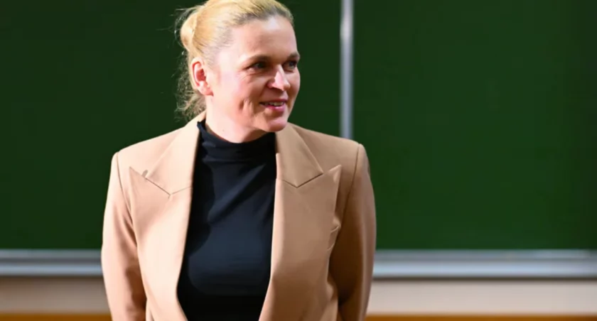 Podwyżki dla nauczycieli. Ile dostaną?