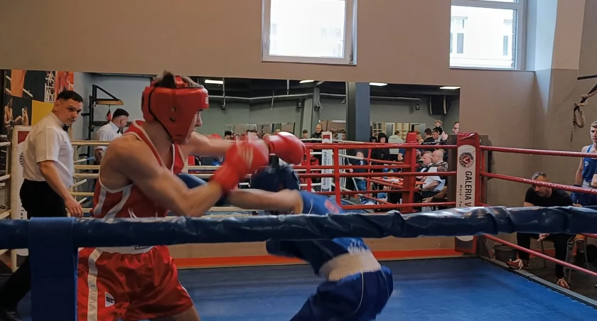 Dwa turnieje bokserskie w jeden weekend (VIDEO)