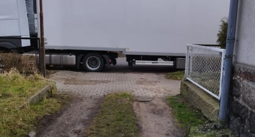 Mistrzowie Parkowania - tak lepiej nie parkować