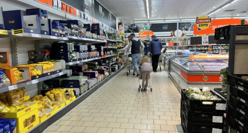 Co z przywróceniem handlu w niedzielę?