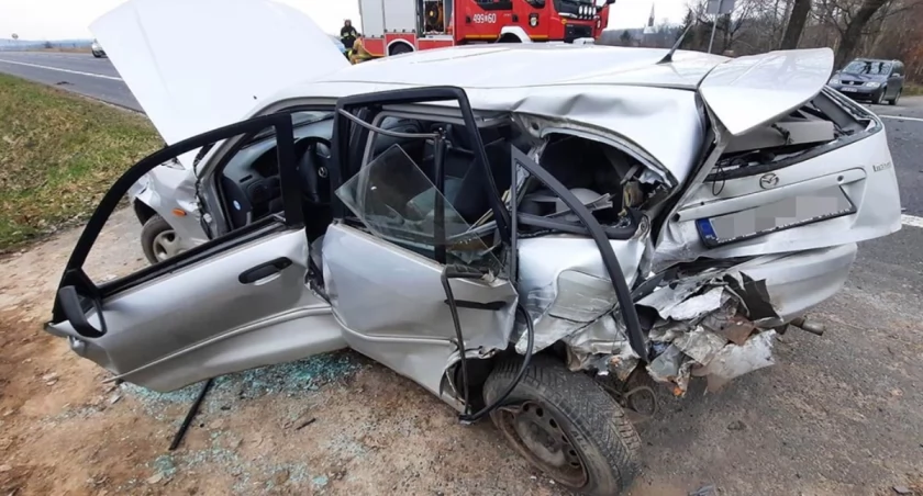 Wypadek z udziałem ambulansu