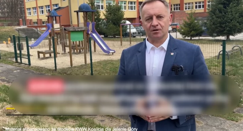 Ten plac zabaw jest nieczynny od ponad pięciu lat