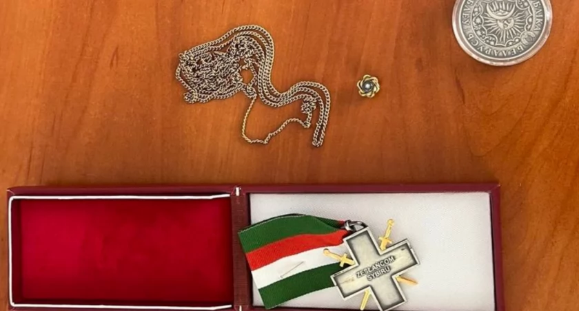 Włamał się i okradł dom jednorodzinny i pensjonat