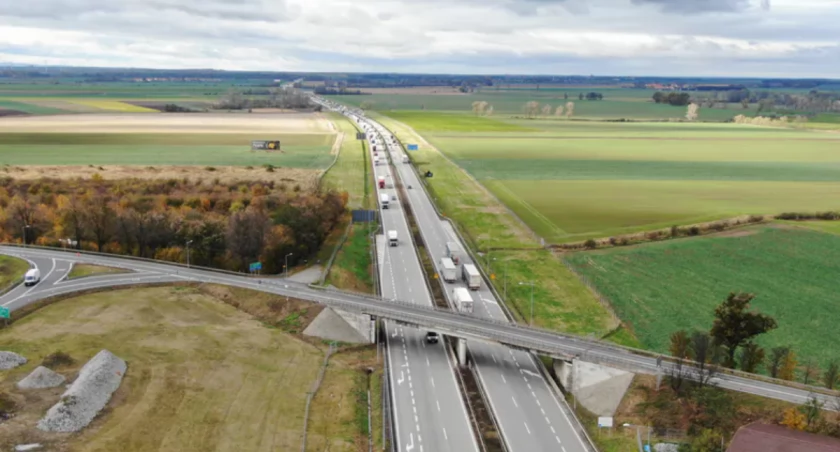 Kontrowersje wokół rozbudowy autostrady A4