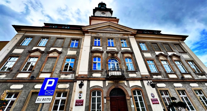 Jelenia Góra - Radnych znamy, na prezydenta czekamy