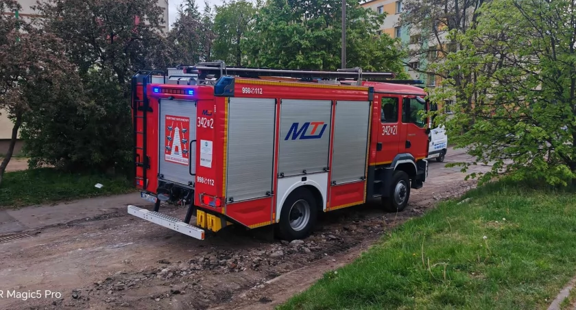 Czuć było gaz. Interwencja służb na ulicy Szymanowskiego