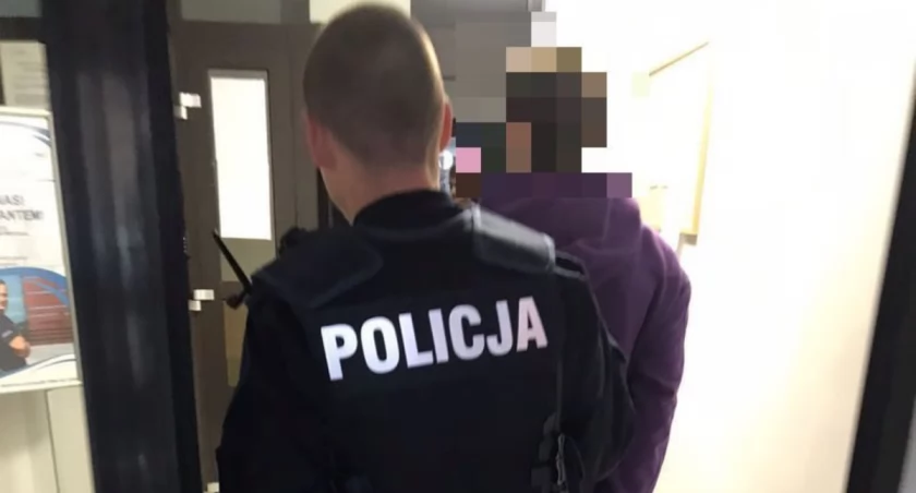 Wybił szybę w oknie i groził sąsiadce pozbawieniem życia