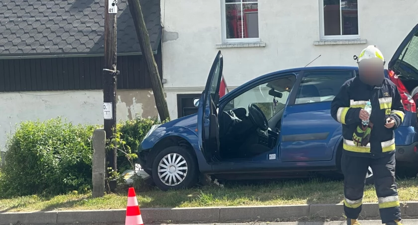 Kobieta wjechała w skrzynkę energetyczną. Górzyniec bez prądu