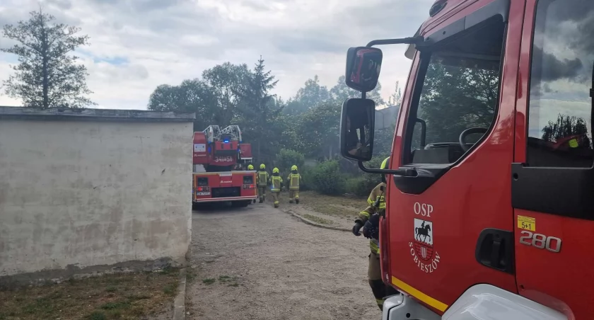 Pożar w starej kotłowni. Interwencja na osiedlu Orlim
