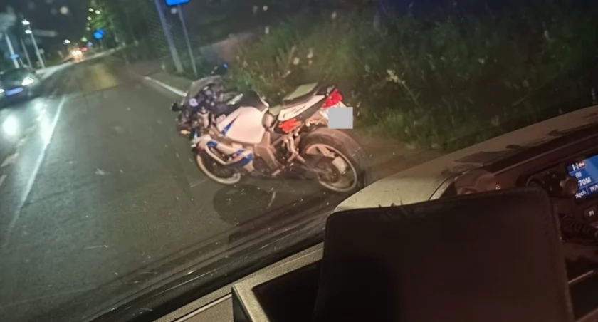 Uciekał motocyklem przed policją, bo nie miał uprawnień