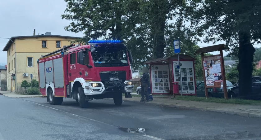 Zagrożenie w Podgórzynie. Jedna osoba poszkodowana