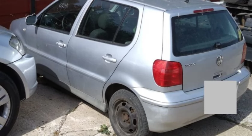 Pijany 29-latek za kierownicą Volkswagena. Dalszą jazdę udaremnili mieszkańcy