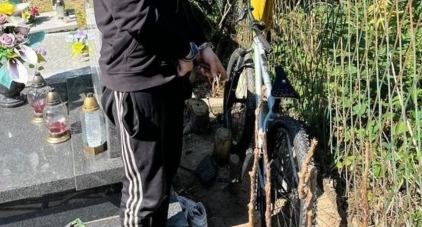 Ukradł rower i schował go na cmentarzu za grobem swojej babci