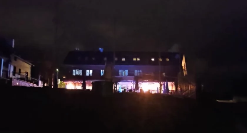 Hałasy w Łomnicy. Mieszkańcy są zblulwersowani. Chcą zorganizować protest