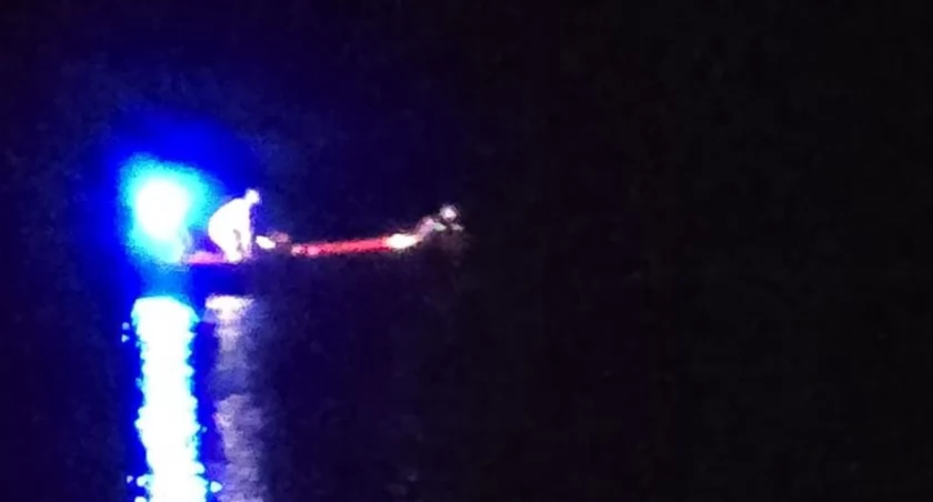 Sekundy od tragedii. Kobieta topiła się na żwirowni w Wojanowie