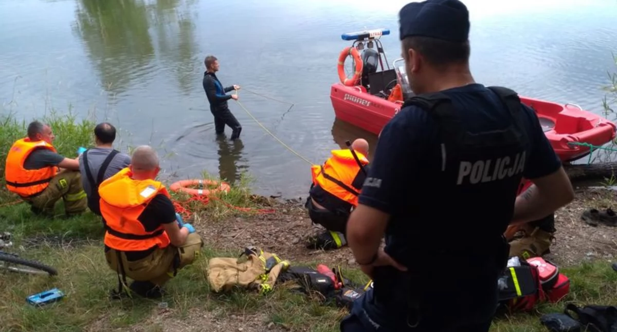 Tragedia na żwirowni. 25-latek nie potrafił pływać