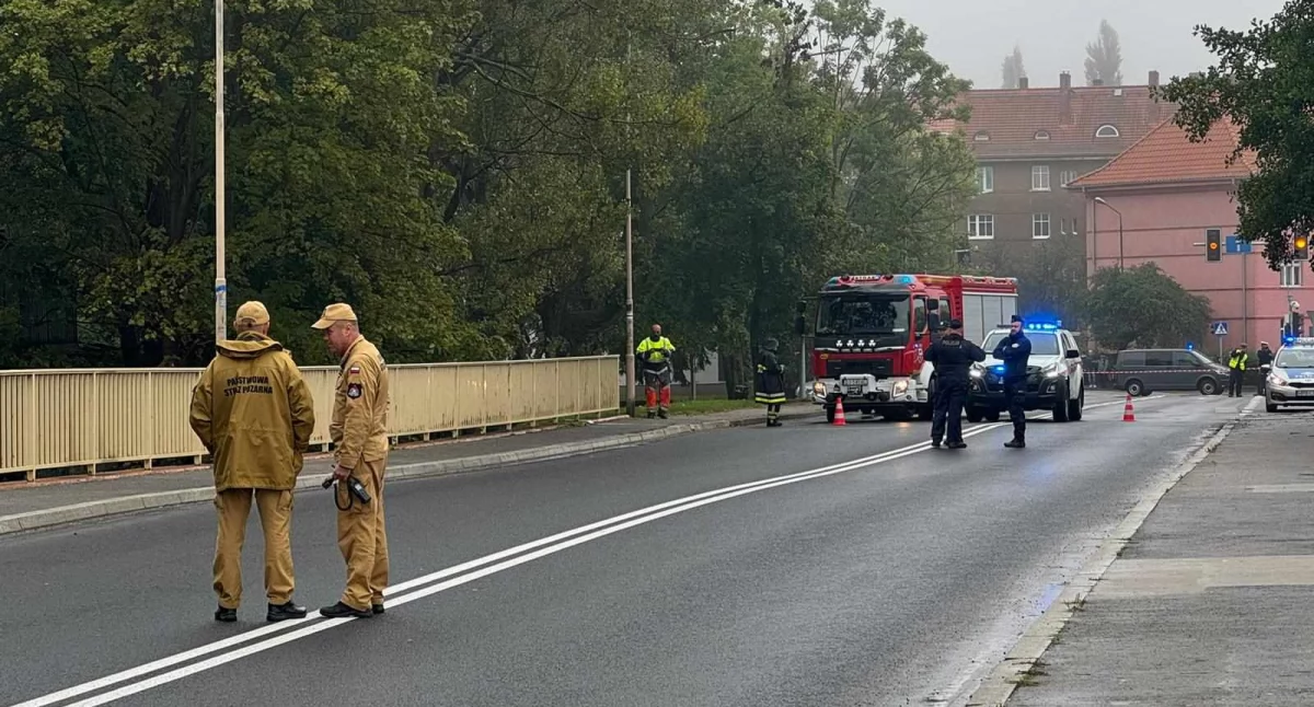 Most na Różyckiego zamknięty dla ciężarówek