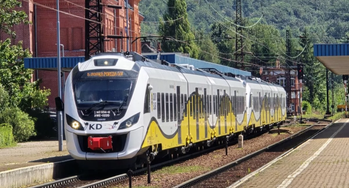 Systematycznie poprawia się stan sieci Kolei Dolnośląskich. Jednak nie wszystkie linie są przejezdne.
