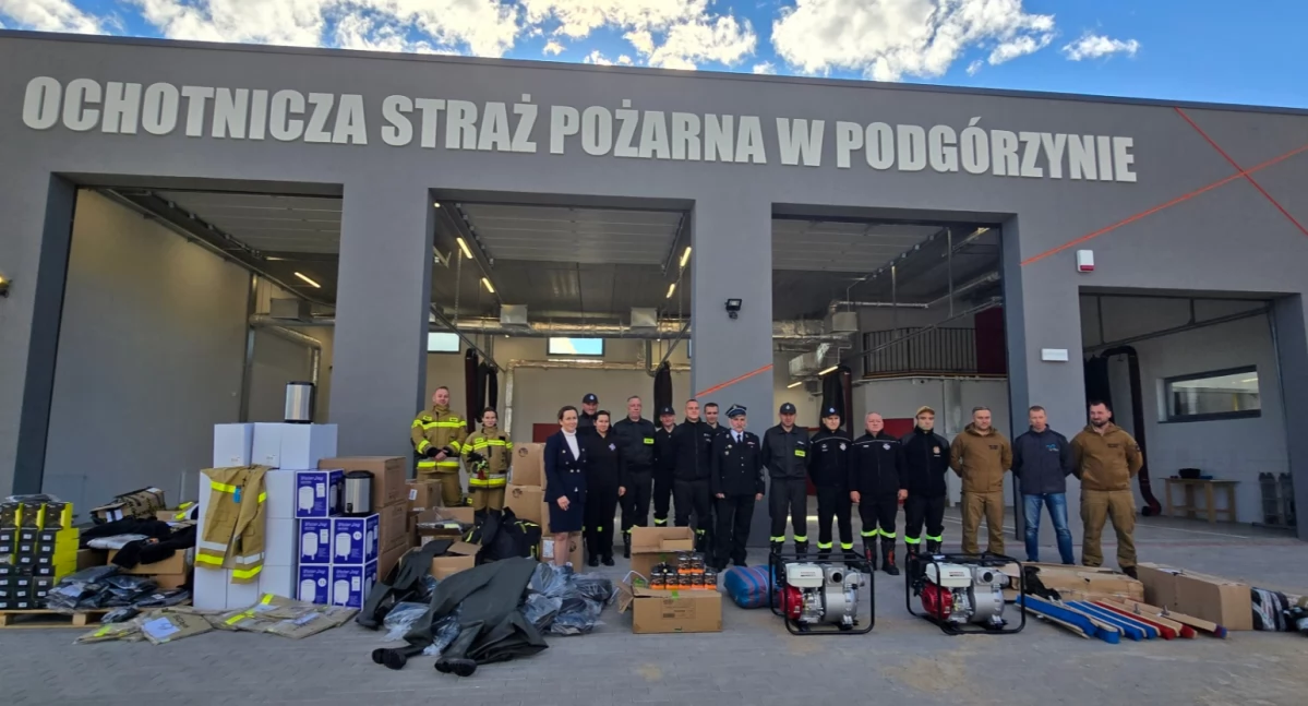Podsumowanie akcji powodziowej w gminie Podgórzyn. Podziękowania dla strażaków.
