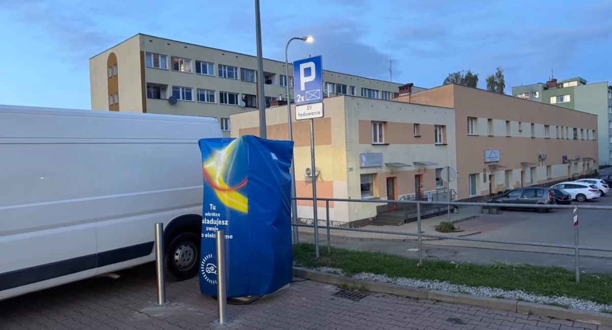 Na parkingu Lidla przy ulicy Cieplickiej wkrótce naładujemy samochód elektryczny