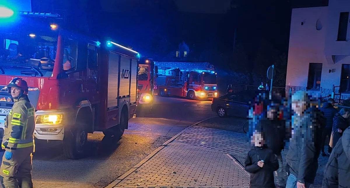 Pożar w Hotelu Sasanka w Szklarskiej Porębie: Błyskawiczna reakcja miejscowych strażaków.