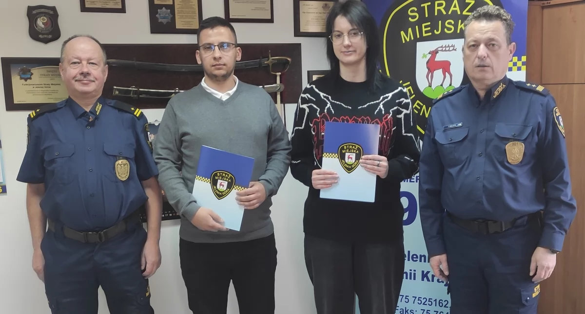 Nowi strażnicy miejscy będą strzec bezpieczeństwa mieszkańców Jeleniej Góry