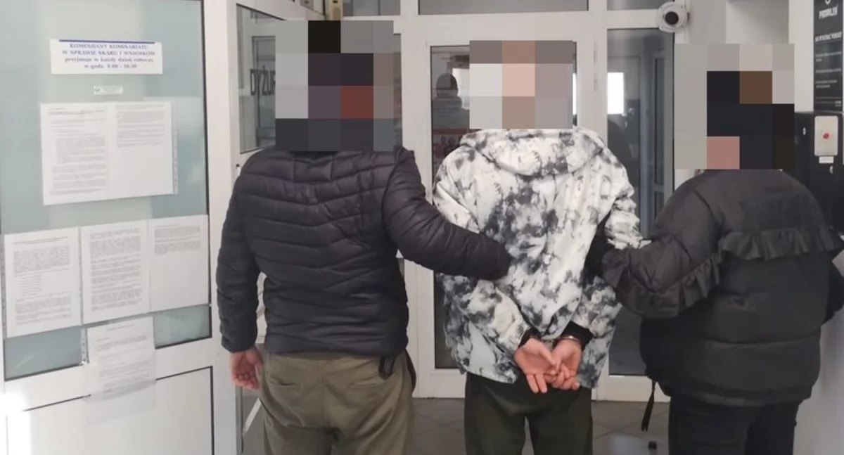 Złodziej okradł sale lekcyjne w jednej z jeleniogórskich szkół