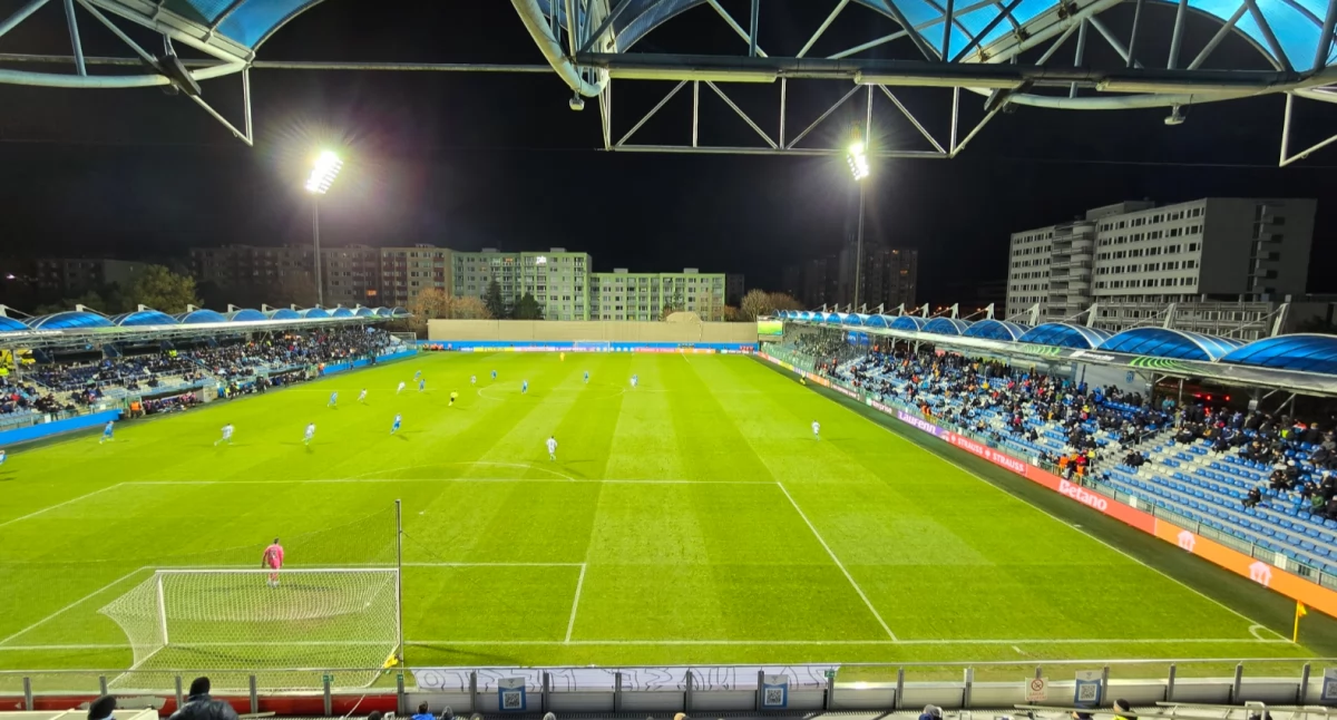 Jagiellonia Białystok zagra w Mladej Boleslav – wyjątkowa szansa na obejrzenie polskiej drużyny w europejskich pucharach!