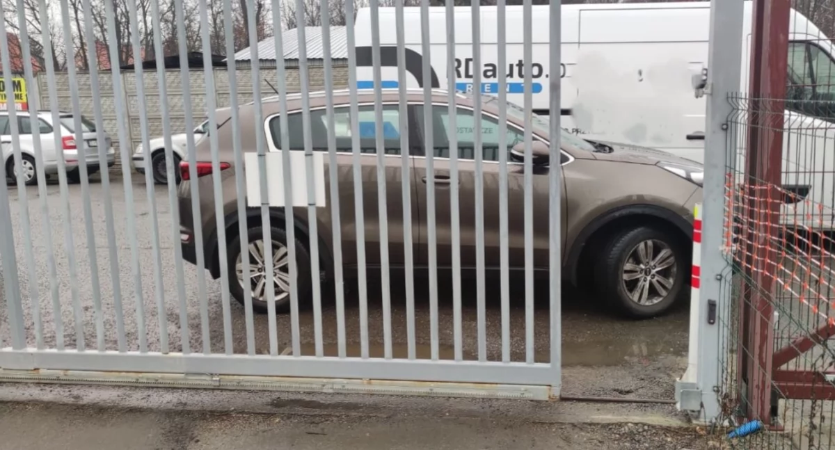 Mistrzowie Parkowania. Blokują chodniki, bramy wjazdowe. Parkują jak chcą