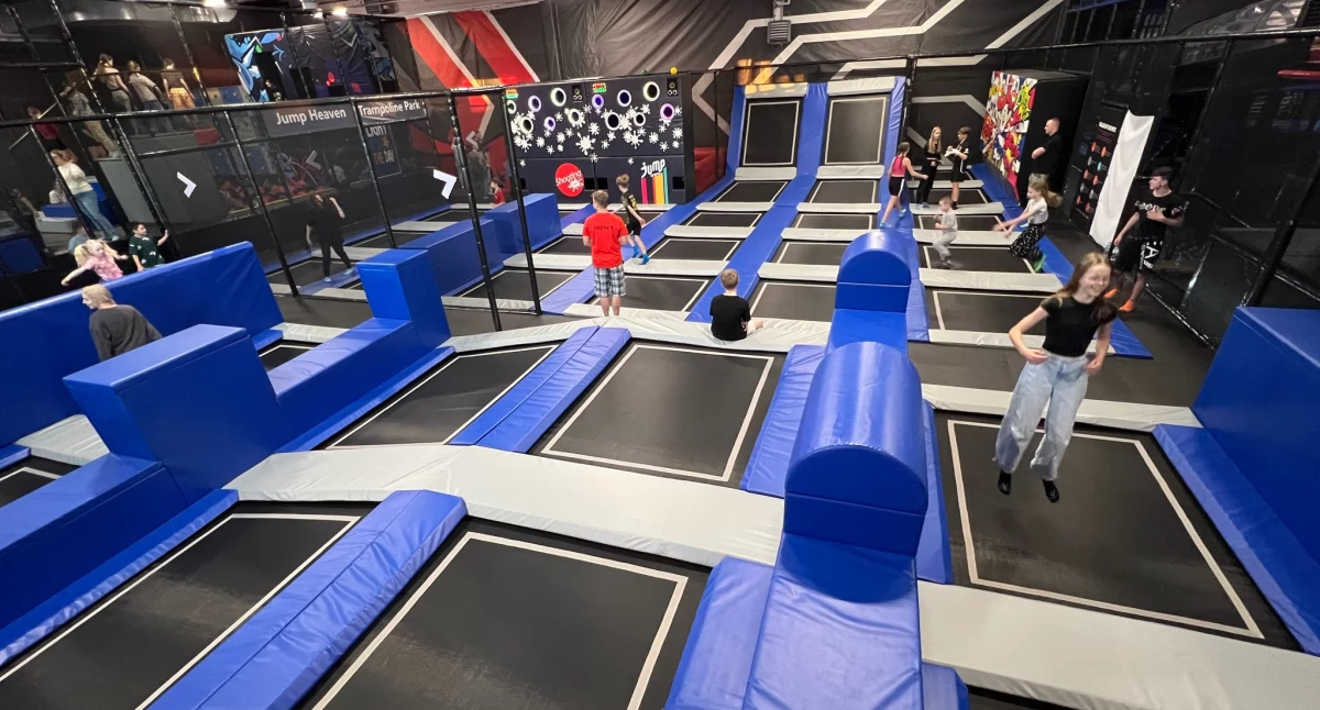 Park Trampolin Jump Heaven Jelenia Góra. Atrakcje na ferie w Karkonoszach