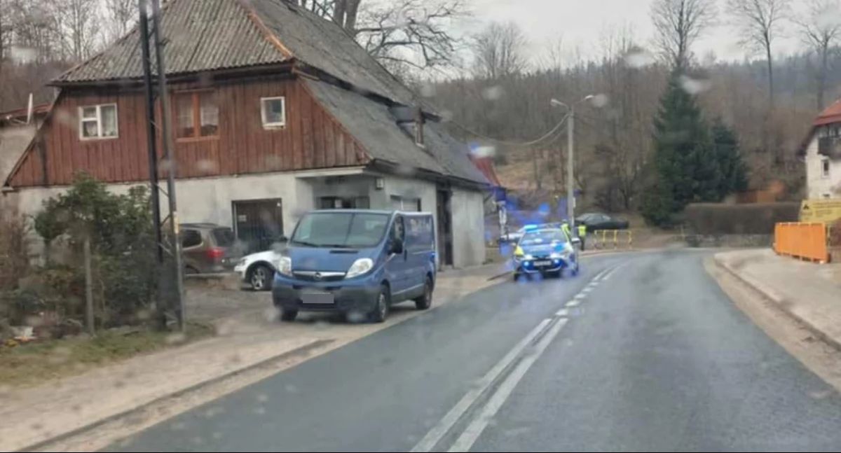 Świeradów-Zdrój : Potrącona 12-letnia dziewczynka trafiła do szpitala