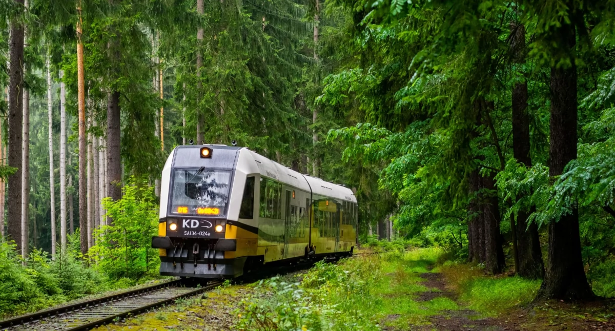 Wielkanocny weekend z Kolejami Dolnośląskim