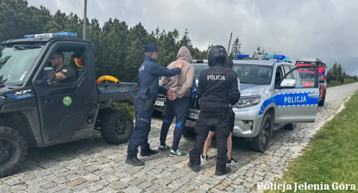 Ćwiczenia służb ratowniczych w Karkonoszach