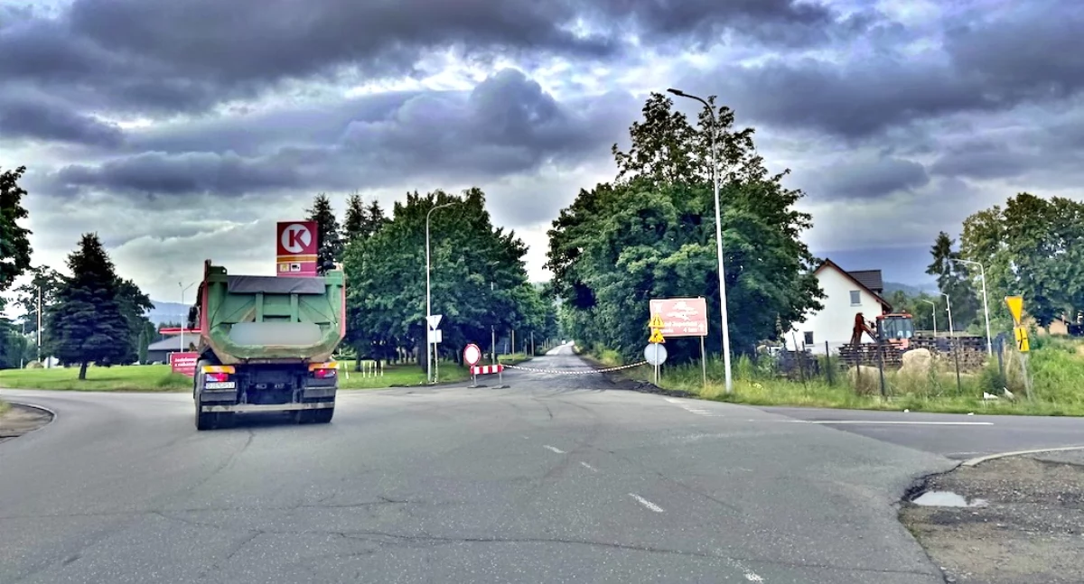 Ulica Jana Pawła II w Podgórzynie zamknięta dla ruchu