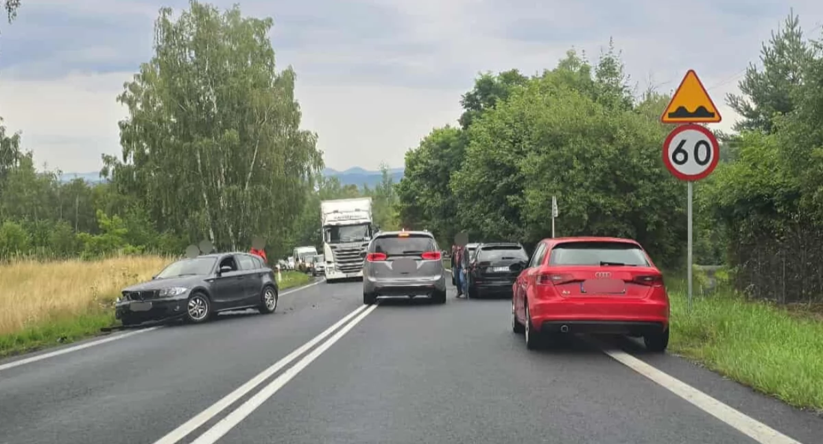 Zderzenie pojazdów na drodze krajowej nr 5