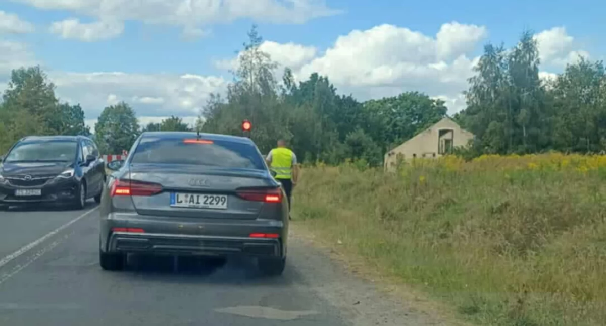 Nagabywacze w Podgórzynie. Znaleźli nowe, zakorkowane miejsce