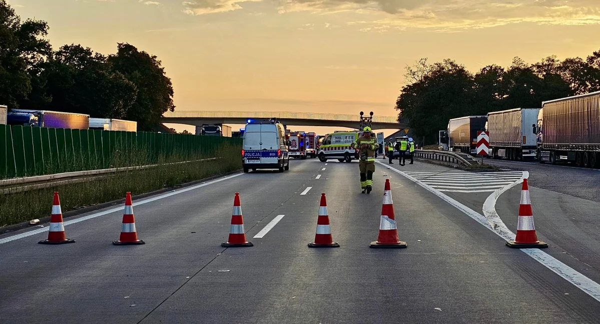 Tragedia na autostradzie A4. Zginął pieszy.