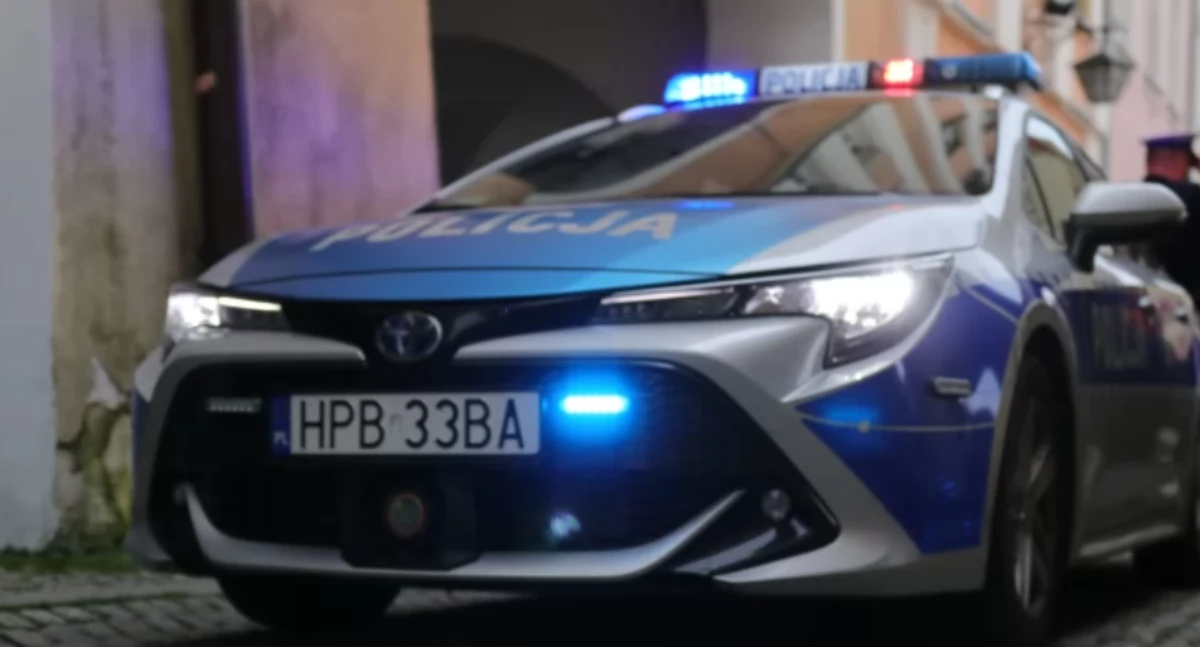 Zatrzymanie nietrzeźwych kierowców. Funkcjonariusze eliminują zagrożenie z ruchu
