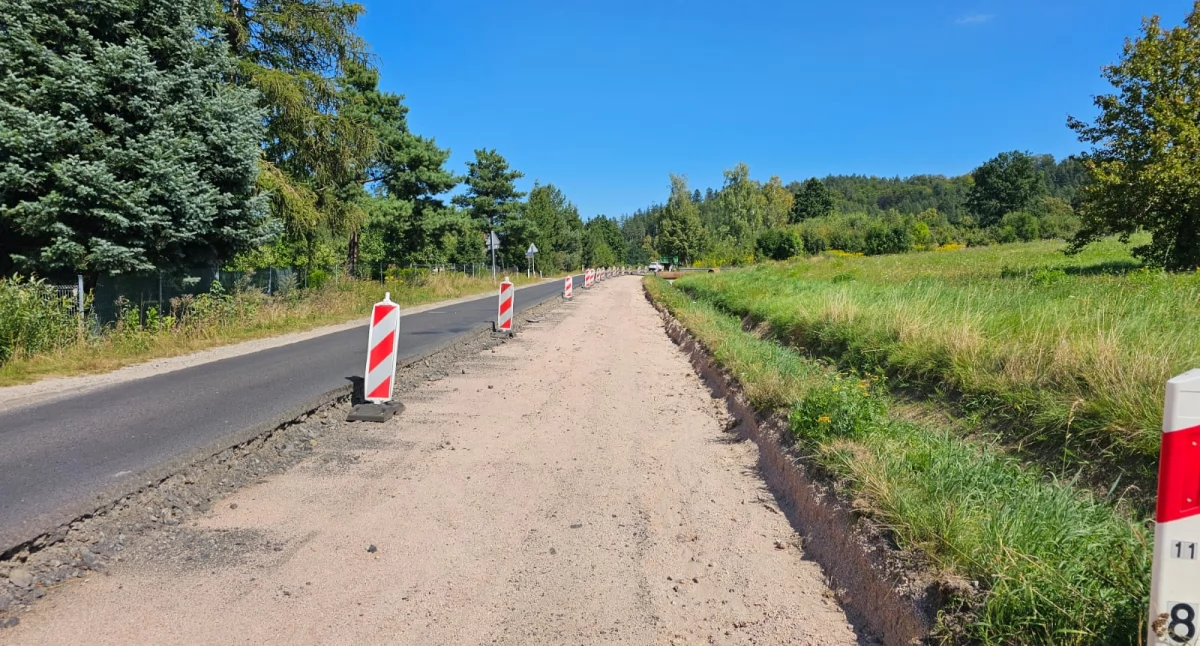 Nowy przetarg na dokończenie przerwanego remontu drogi w Sosnówce