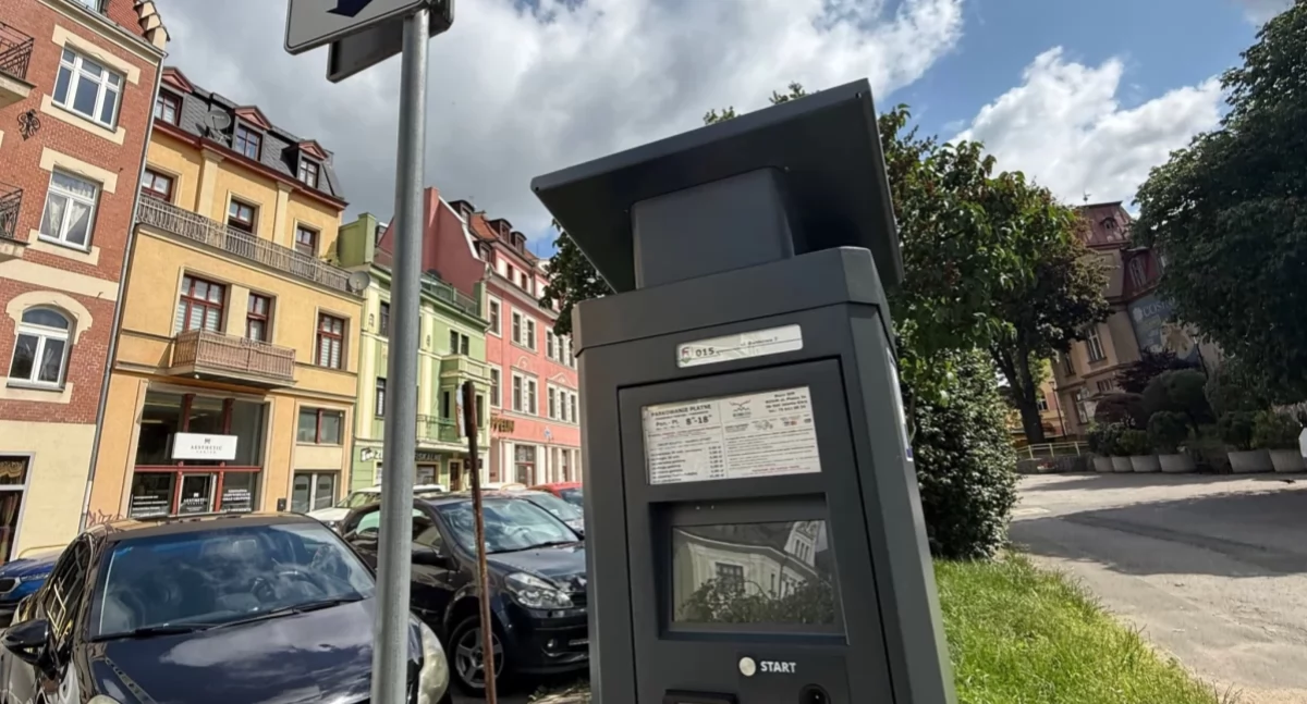 Kolejne zmiany w Strefie Płatnego Parkowania w Jeleniej Górze