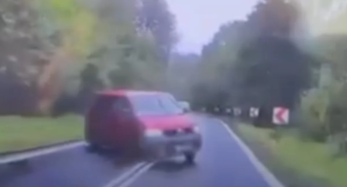 Zobacz na nagraniu jak doszło do wczorajszego wypadku na drodze krajowej nr 30